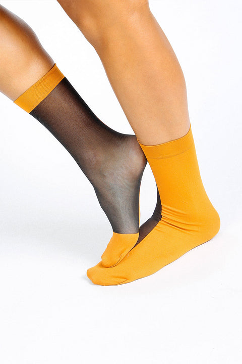 Dual Color Block Nylon Ankle Sock